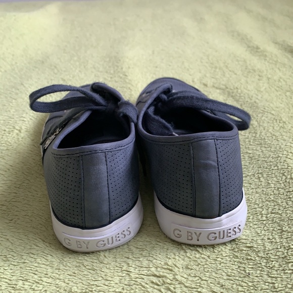 Blue G by Guess sneakers - Picture 3 of 5